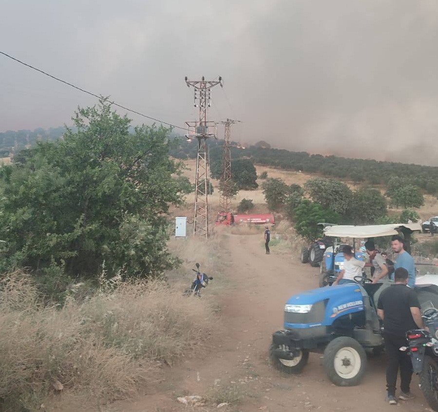 Salihli’de Üreticilere Yangın Riskine Karşı Uyarı!