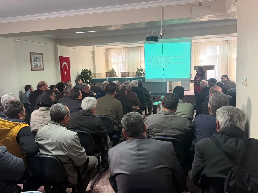 Alaşehir’de B-Reçete Eğitimi Düzenlendi